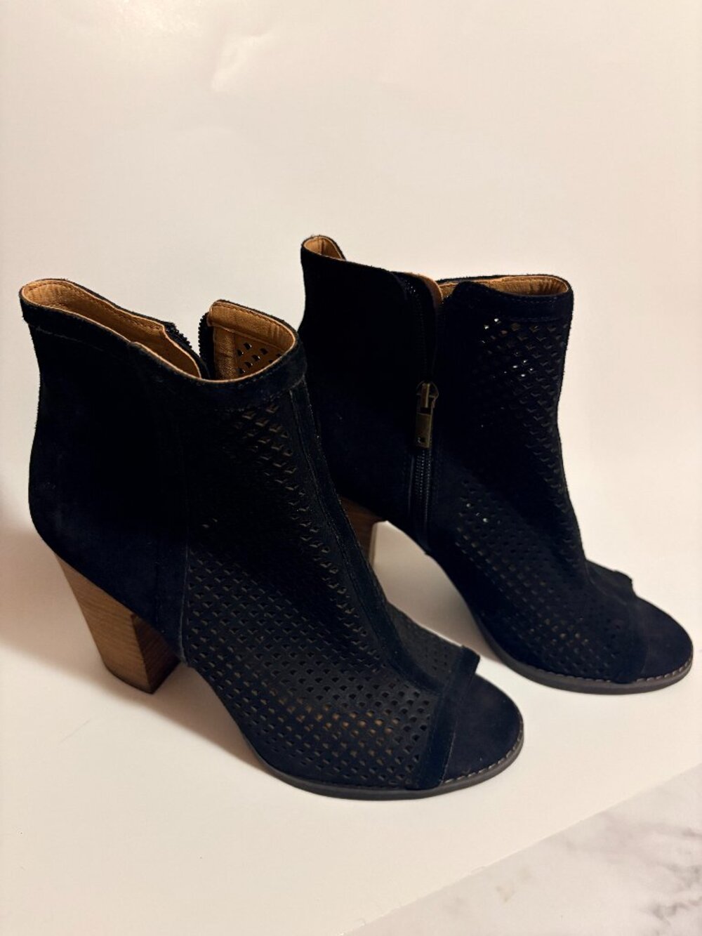 Lucky Brand Livey Black Perforated Suede Peep Toe Booties Size 9.5 Block Heel
